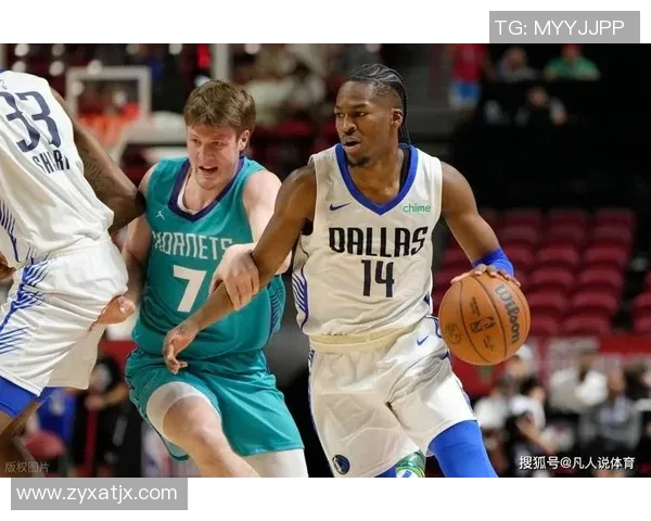 2016年雷霆与黄蜂激战回顾：精彩瞬间与球员表现分析