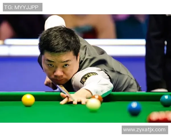 丁俊晖与周跃龙精彩对决中的动人插曲回顾与分析 丁俊晖与周跃龙精彩对决中的动人插曲回顾与分析