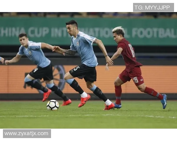 乌拉圭男足迎战泰国队力争友谊赛胜利展现实力 乌拉圭男足迎战泰国队力争友谊赛胜利展现实力