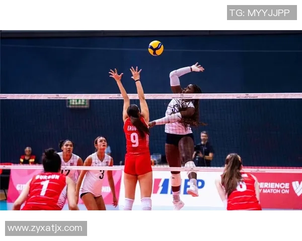 亚锦赛女排巅峰对决泰国女排挑战日本女排的精彩瞬间回顾 亚锦赛女排巅峰对决泰国女排挑战日本女排的精彩瞬间回顾